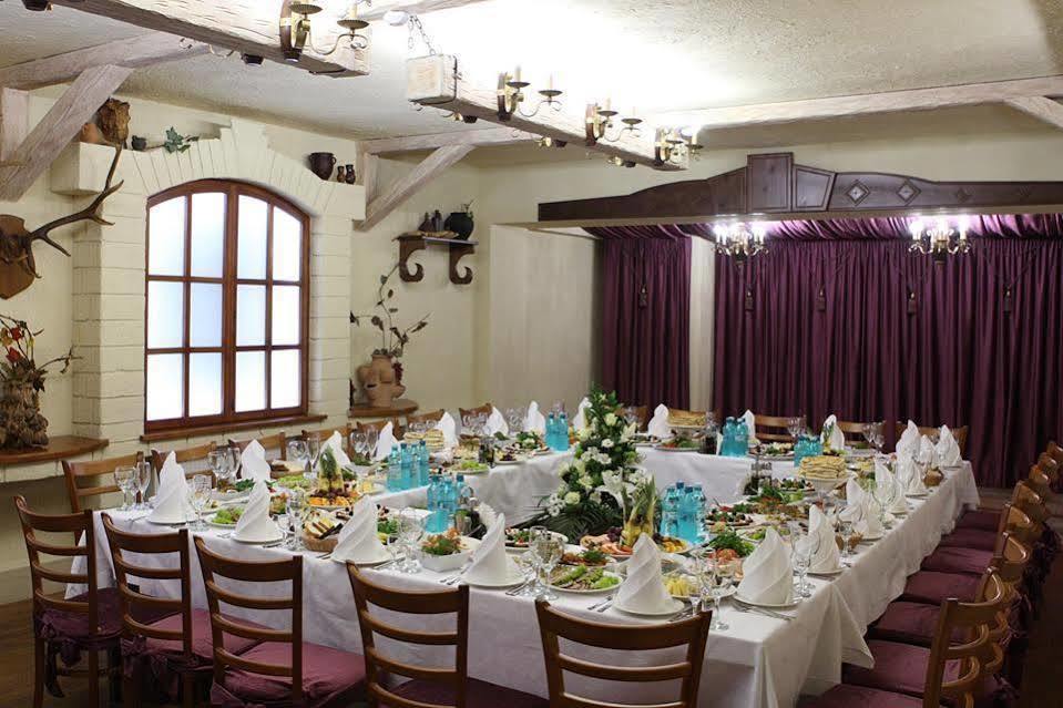 Hotel Bachus คีชีเนา ภายนอก รูปภาพ